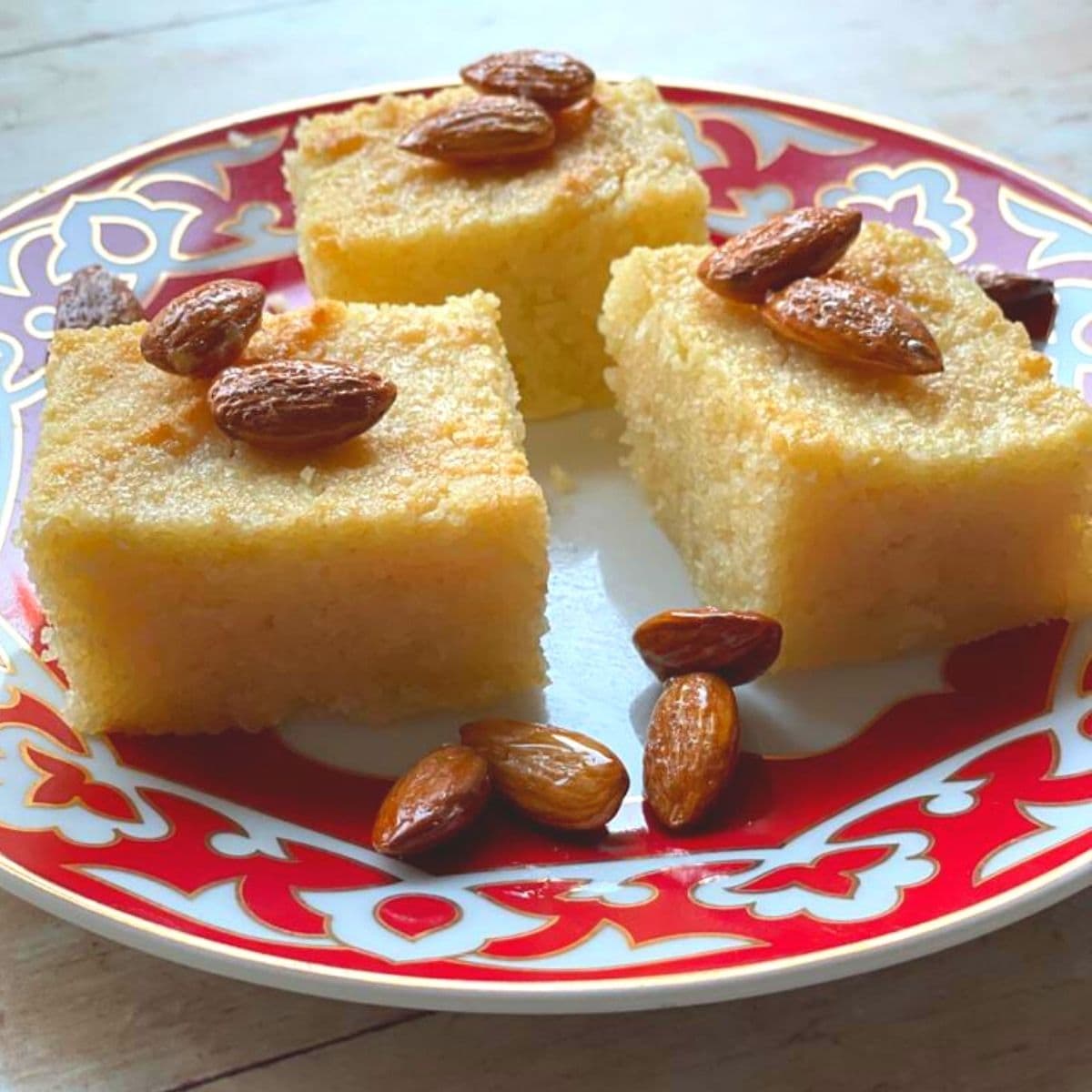 Let's Eat Cake: Shwe Gyi Mont, or Burmese Semolina Cake - The Hungary  Buddha Eats the World