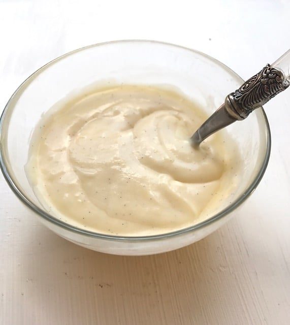 Lemon Icing glaze in a bowl