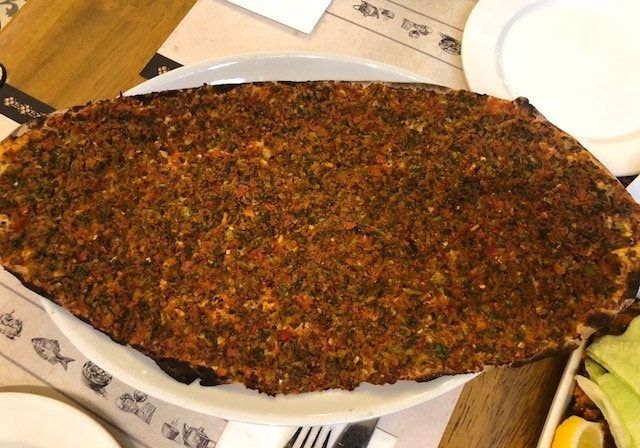 Large oval Antep pide