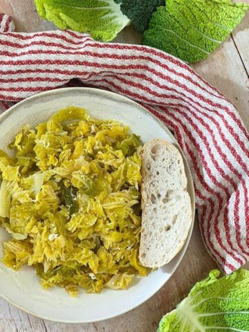 Image of bowl of braised savoy cabbage.